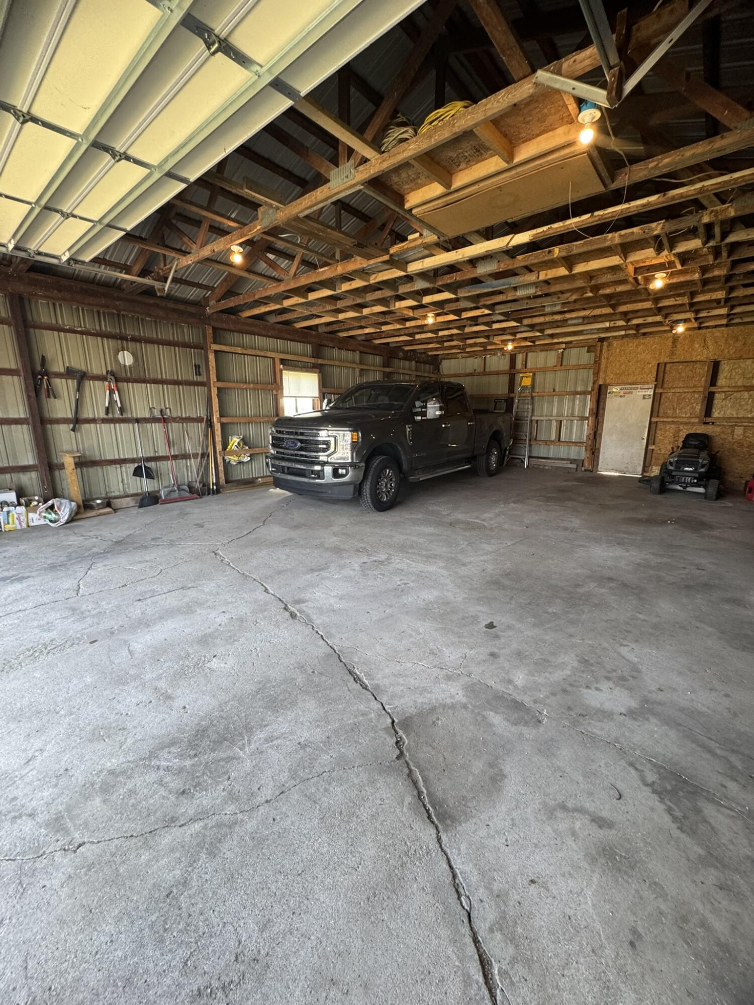 1535 West Kinley Road St. Johns, MI 48879 - Photo 31 of 41 IMG_3647