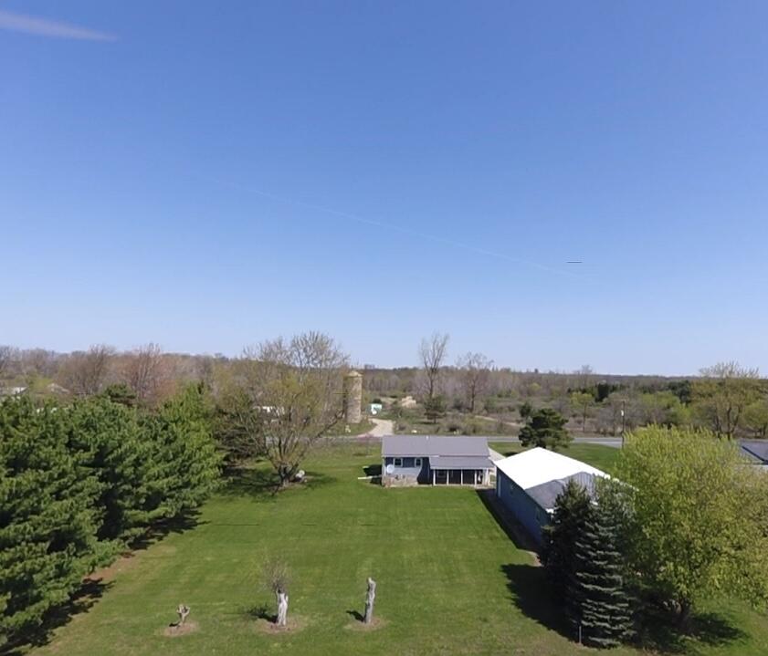 1535 West Kinley Road St. Johns, MI 48879 - Photo 4 of 41 IMG_3593