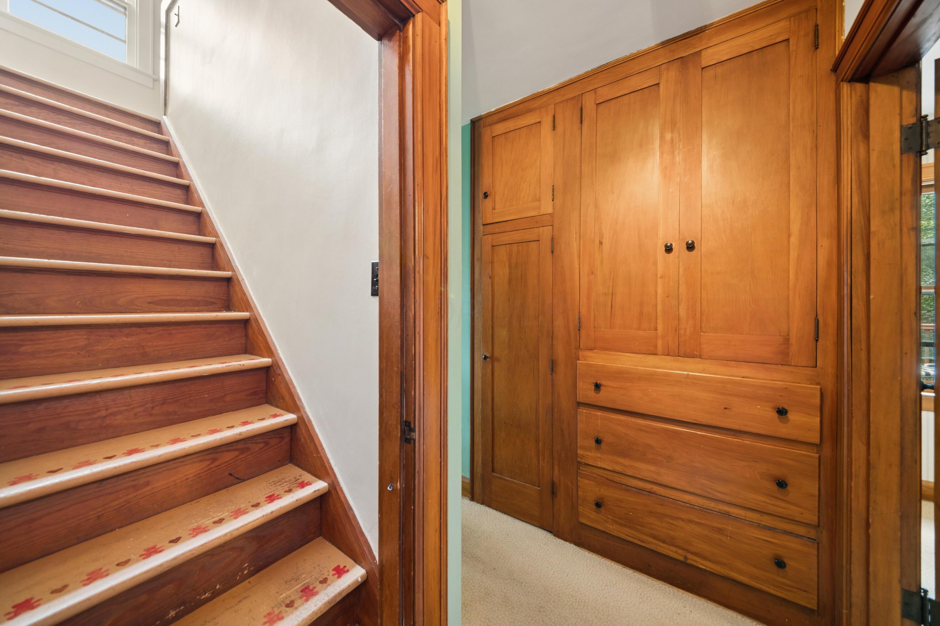 393 Mimring Road Columbus, OH 43202 - Photo 42 of 55 Stairs to third floor, linen closet on second floor