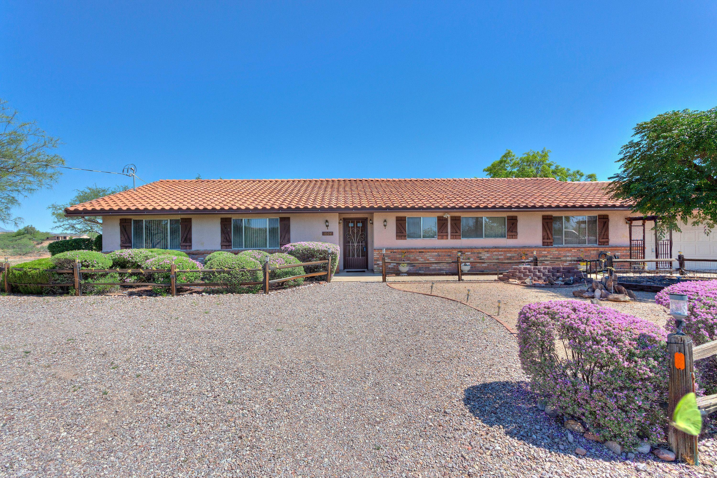 1004 Circulo Golondrina Rio Rico, AZ 85648 - Photo 1 of 42 Gallery Image 1