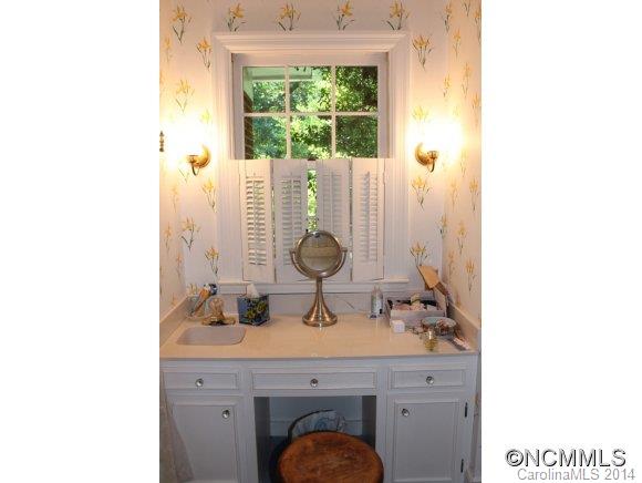 248 Edwards Street Rutherfordton, NC 28139 - Photo 19 of 24 Gallery Image 19