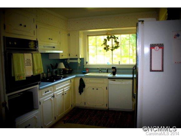 248 Edwards Street Rutherfordton, NC 28139 - Photo 10 of 24 Gallery Image 10