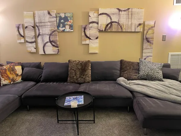 $1,799 | 6730 Vernon Avenue South, Unit 402, Edina, MN 55436