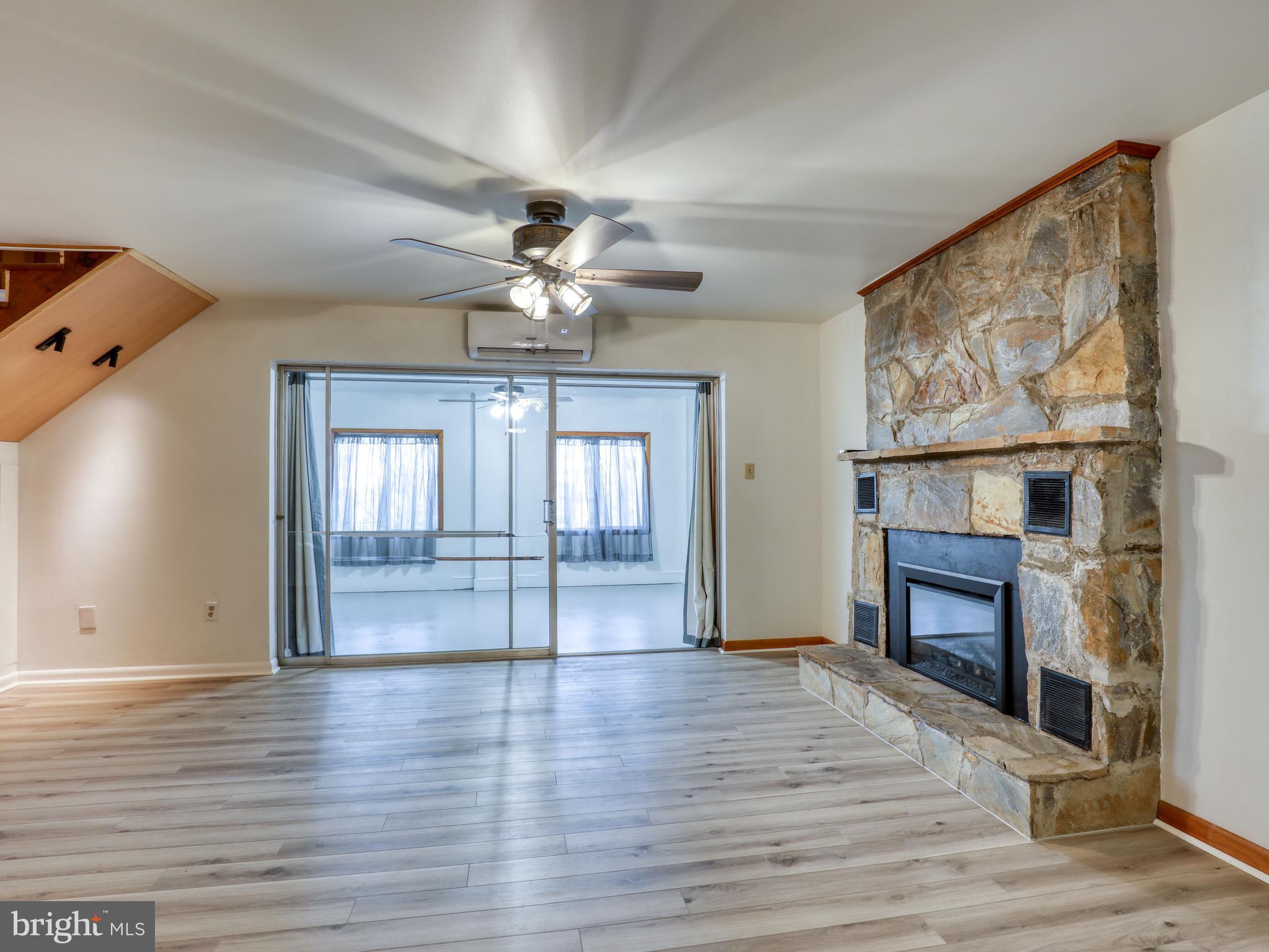 214 Bridle Path Road Front Royal, VA 22630 - Photo 4 of 41
