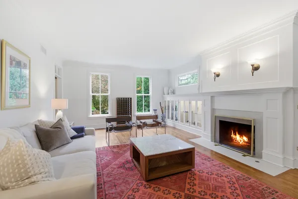 $1,749,000 | 146 Franklin Street, Geneva, IL 60134