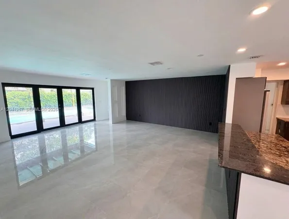 $824,000 | 19700 Northeast 11th Place, Miami, FL 33179