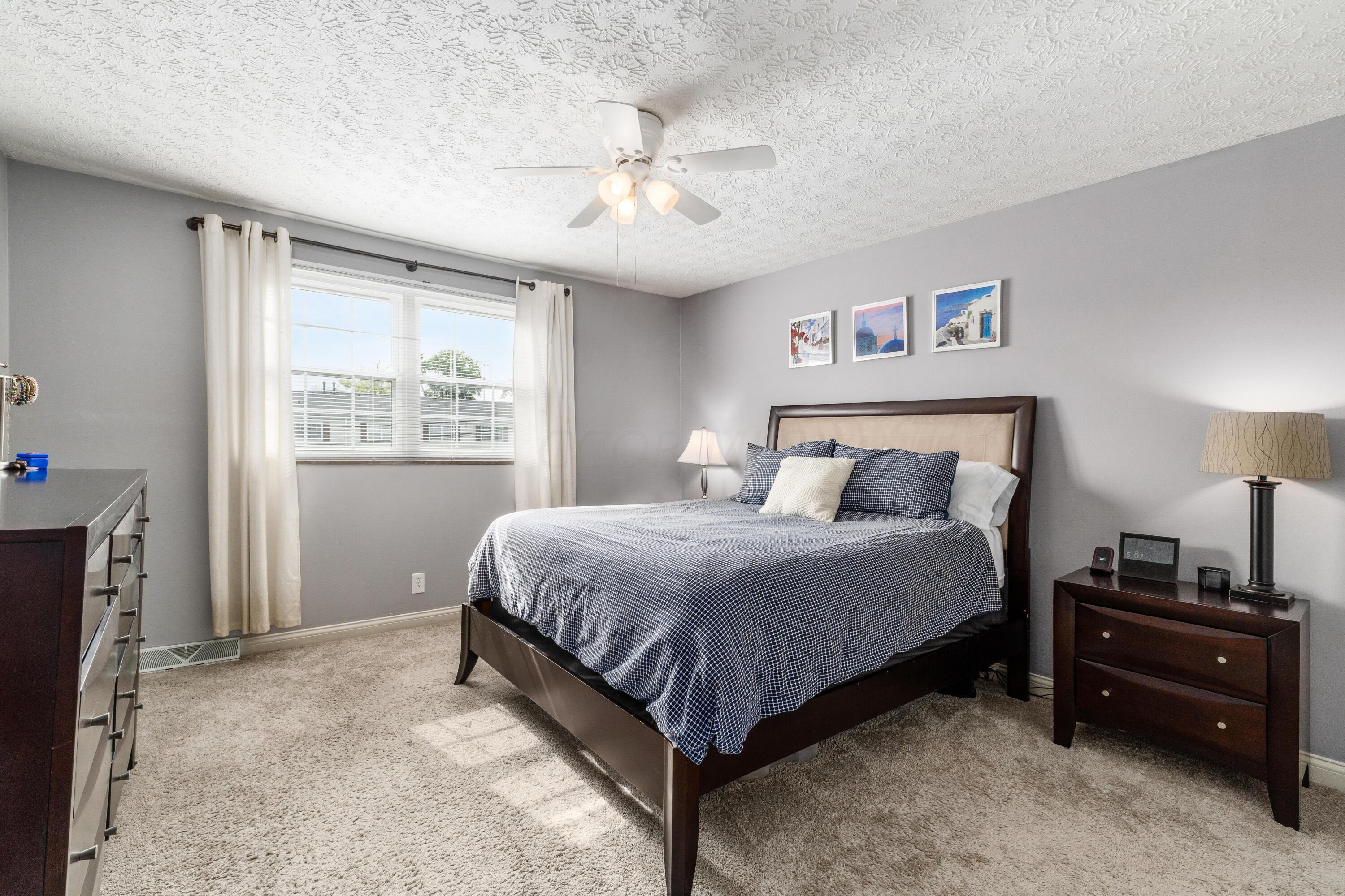 823 McClain Road Columbus, OH 43212 - Photo 20 of 32 Bedroom One