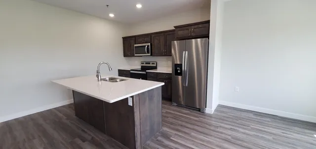 $361,215 | 715 Lake Shore Drive Northeast, Unit 207, Bemidji, MN 56601