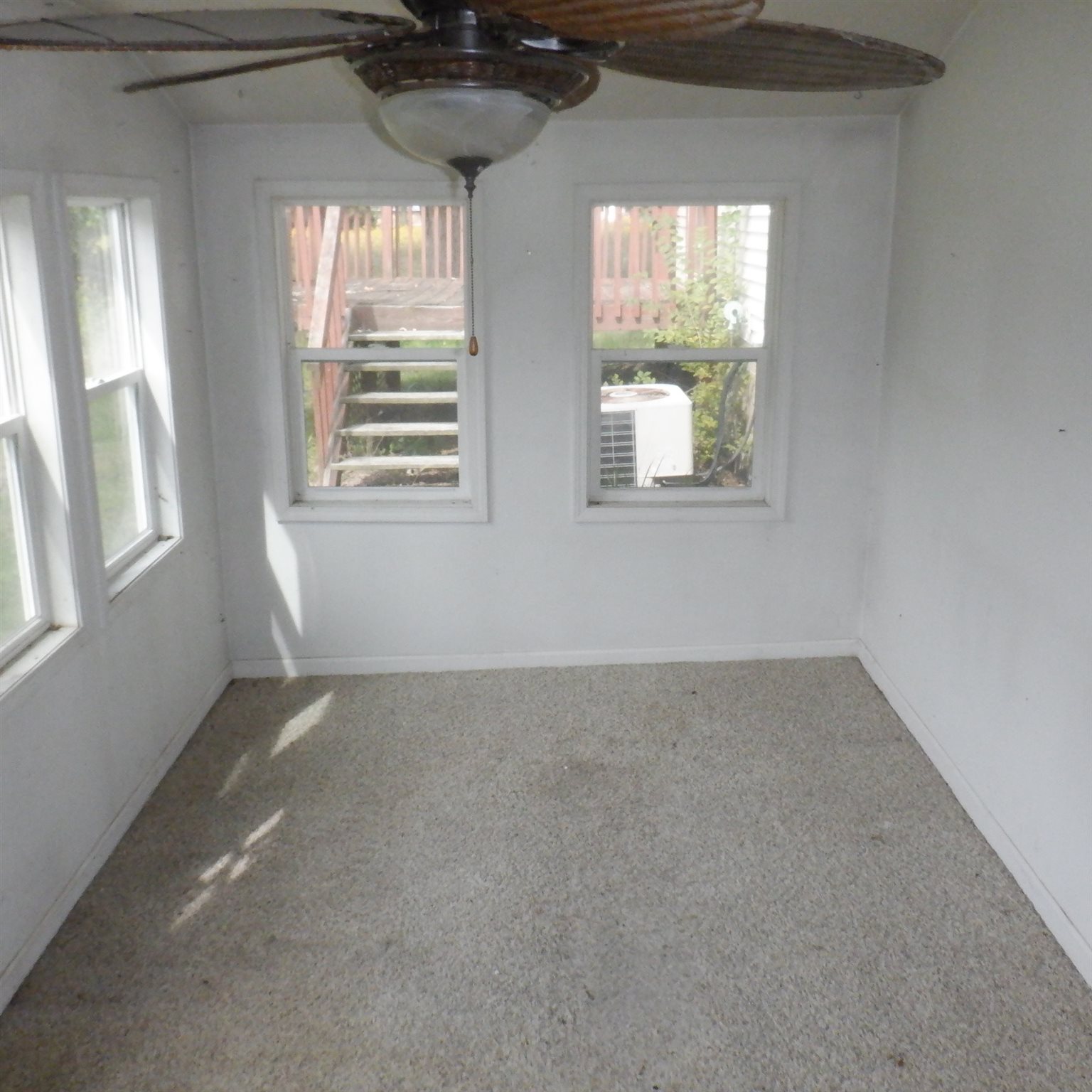 13909 Mennonite Church Road Pekin, IL 61554 - Photo 10 of 26