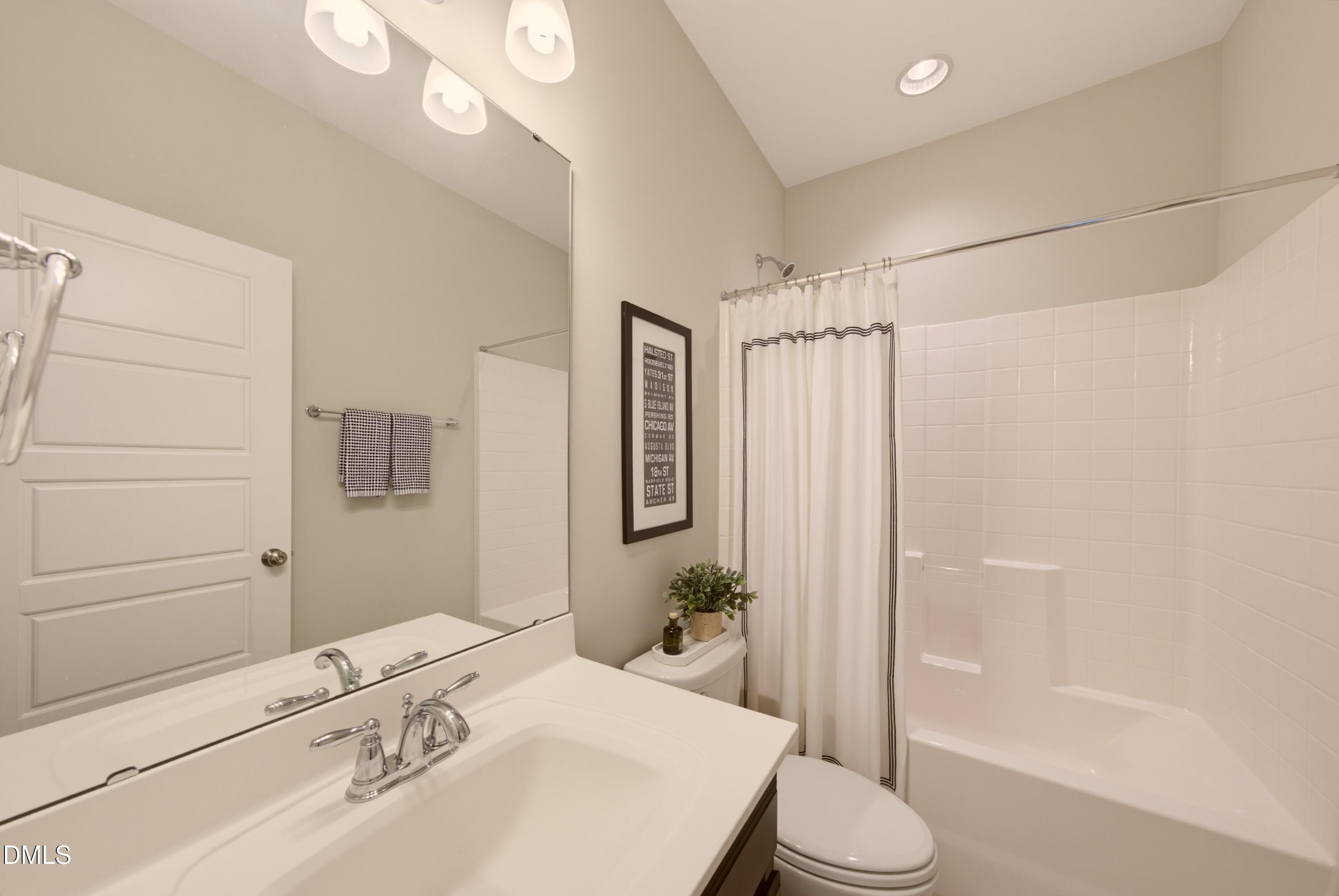 11821 Friendship Oak Trail Raleigh, NC 27613 - Photo 34 of 49 DSC09022
