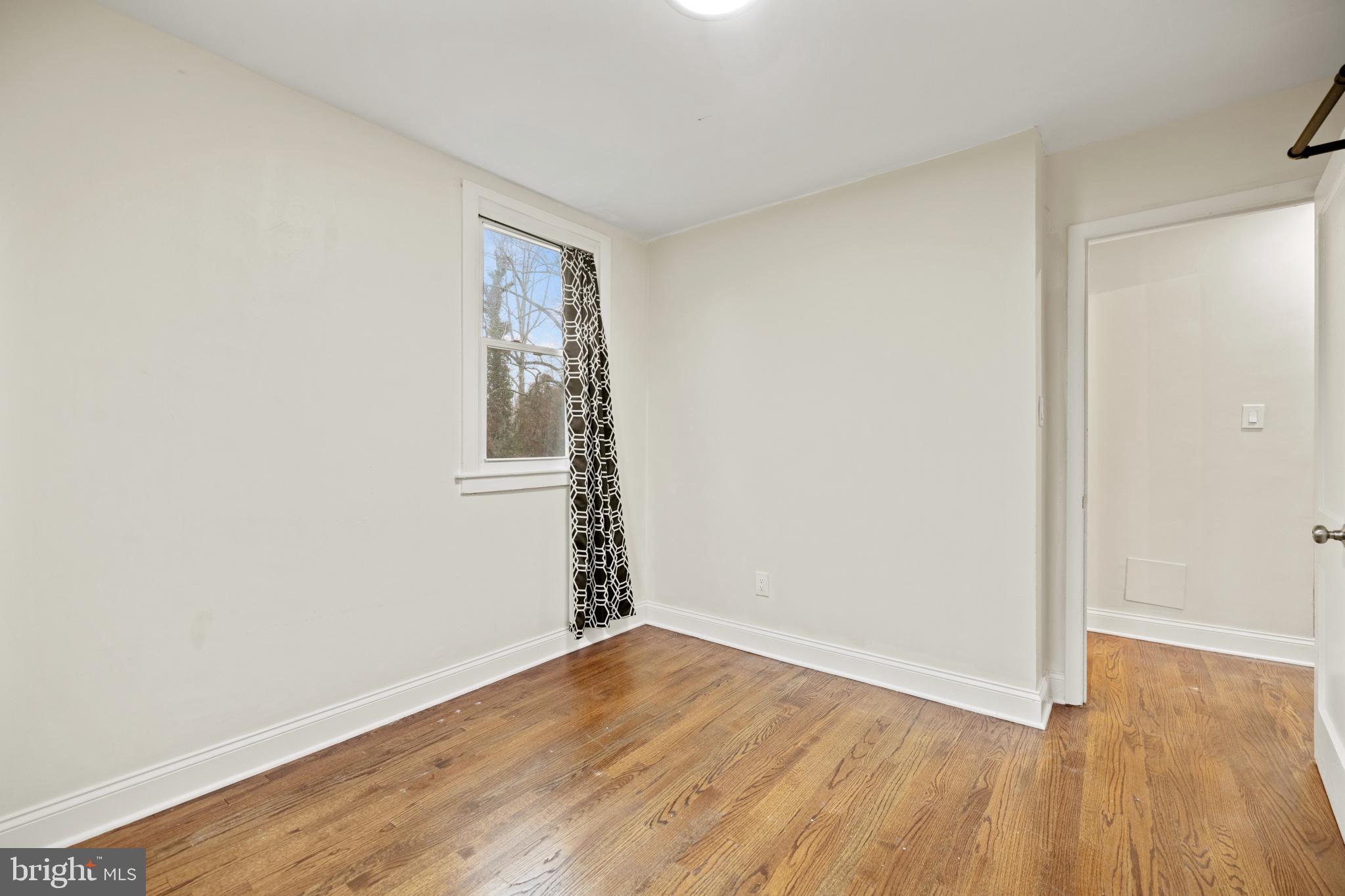 8317 Schultz Road Clinton, MD 20735 - Photo 18 of 34 Room