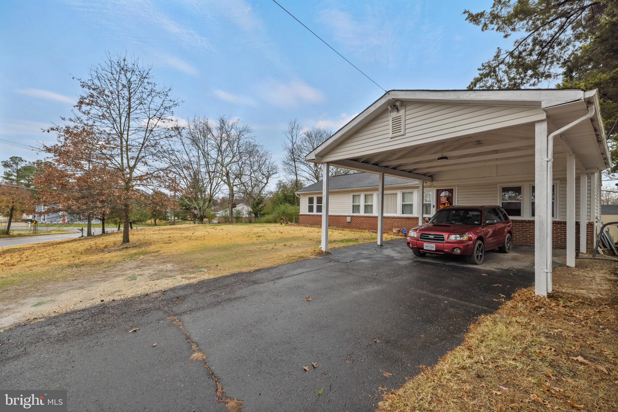 8317 Schultz Road Clinton, MD 20735 - Photo 29 of 34 Driveway