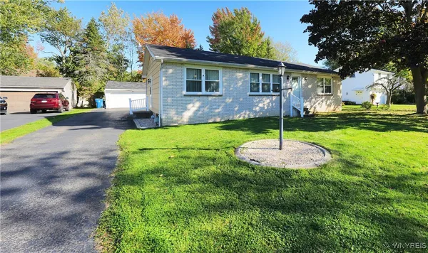 $231,000 | 6689 Wayne Drive, Evans, NY 14047