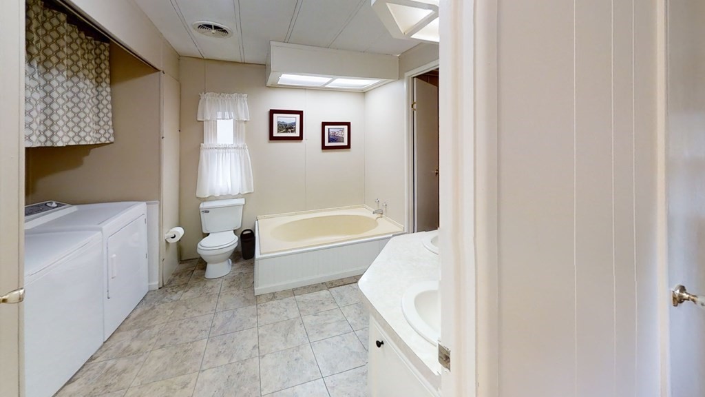 51 Monson Turnpike Road, Unit 1055 Ware, MA 01082 - Photo 19 of 37 Gallery Image 19