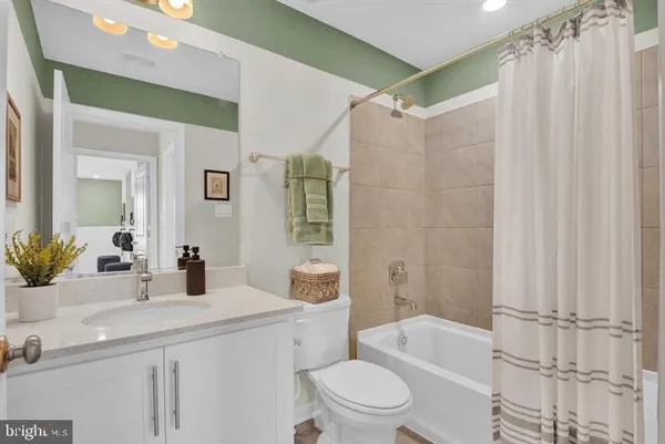 $3,200 | 491 Hanson Street, Frederick, MD 21701