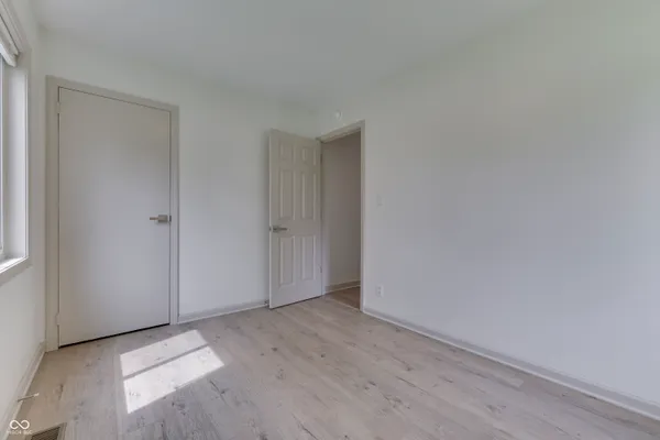 $270,000 | 146 Parkview Drive, Whiteland, IN 46184