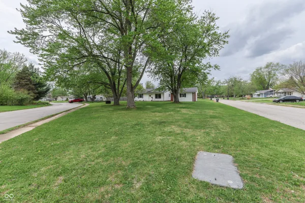 $270,000 | 146 Parkview Drive, Whiteland, IN 46184