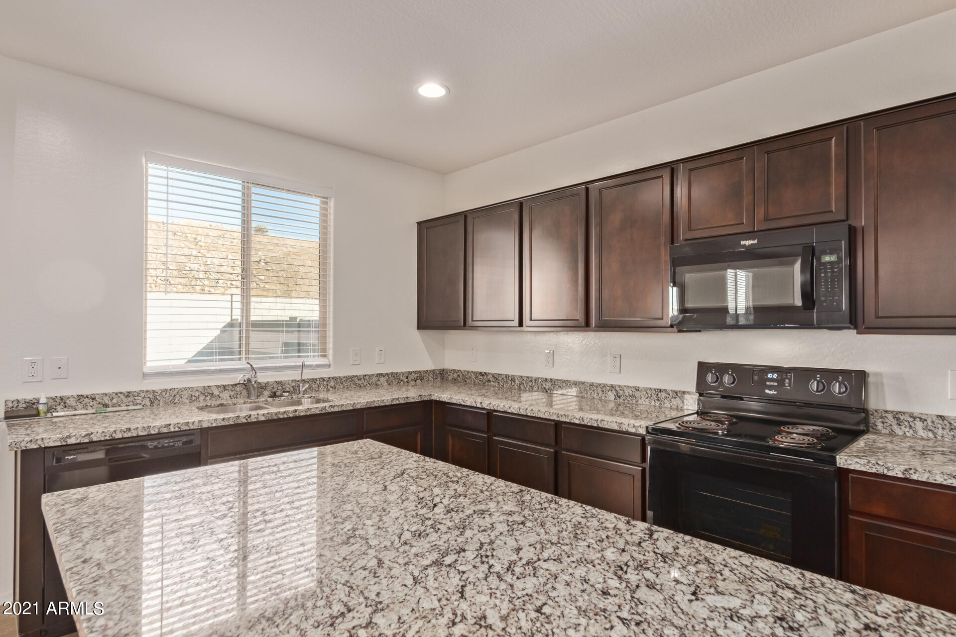 11644 West Redfield Road El Mirage, AZ 85335 - Photo 13 of 40 10 - Redfield