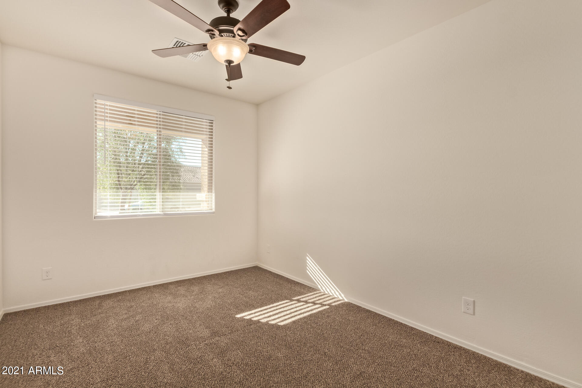 11644 West Redfield Road El Mirage, AZ 85335 - Photo 25 of 40 18 - Redfield