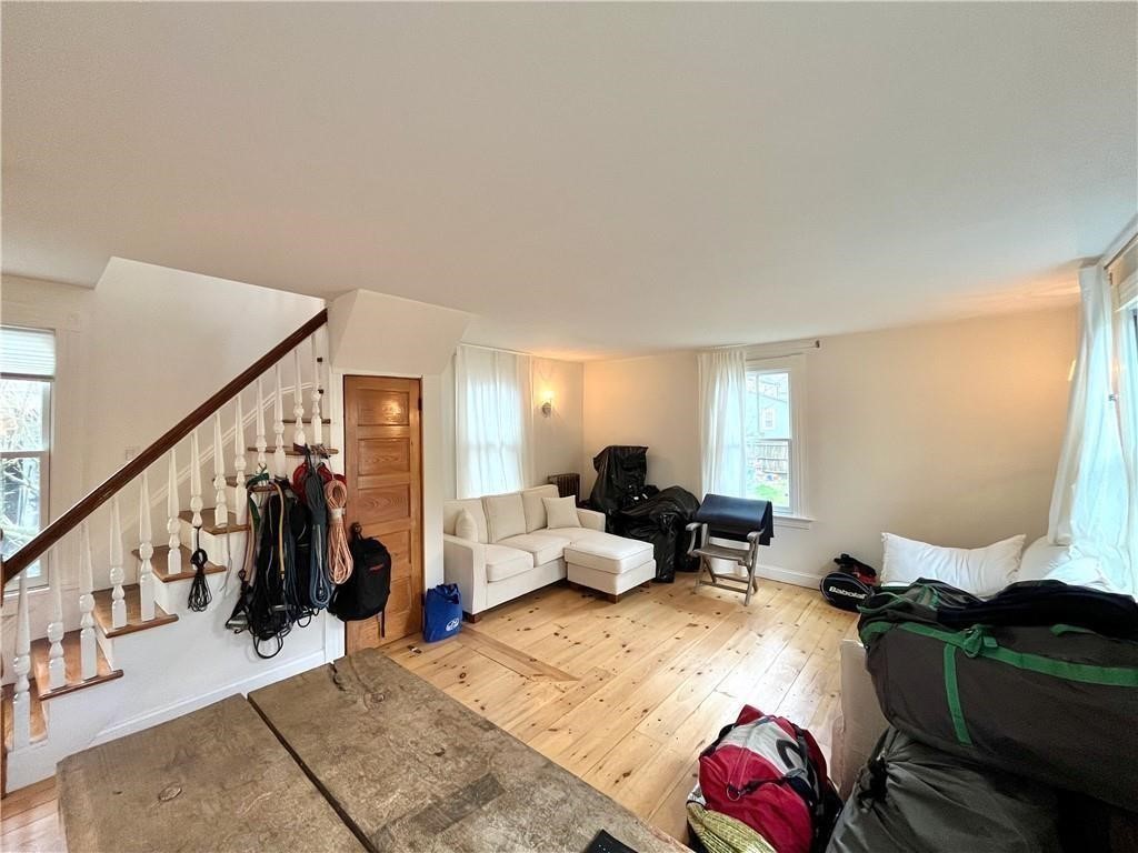 22 3rd Street Newport, RI 02840 - Photo 4 of 7