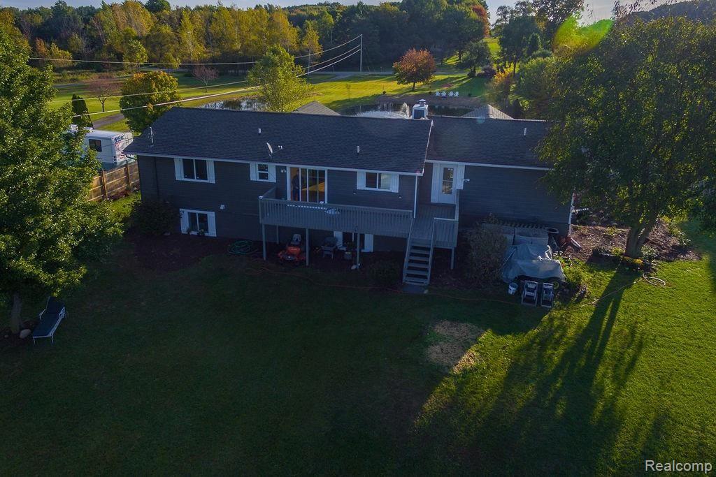 694 South Diamond Road Mason, MI 48854 - Photo 11 of 40 11.jpg