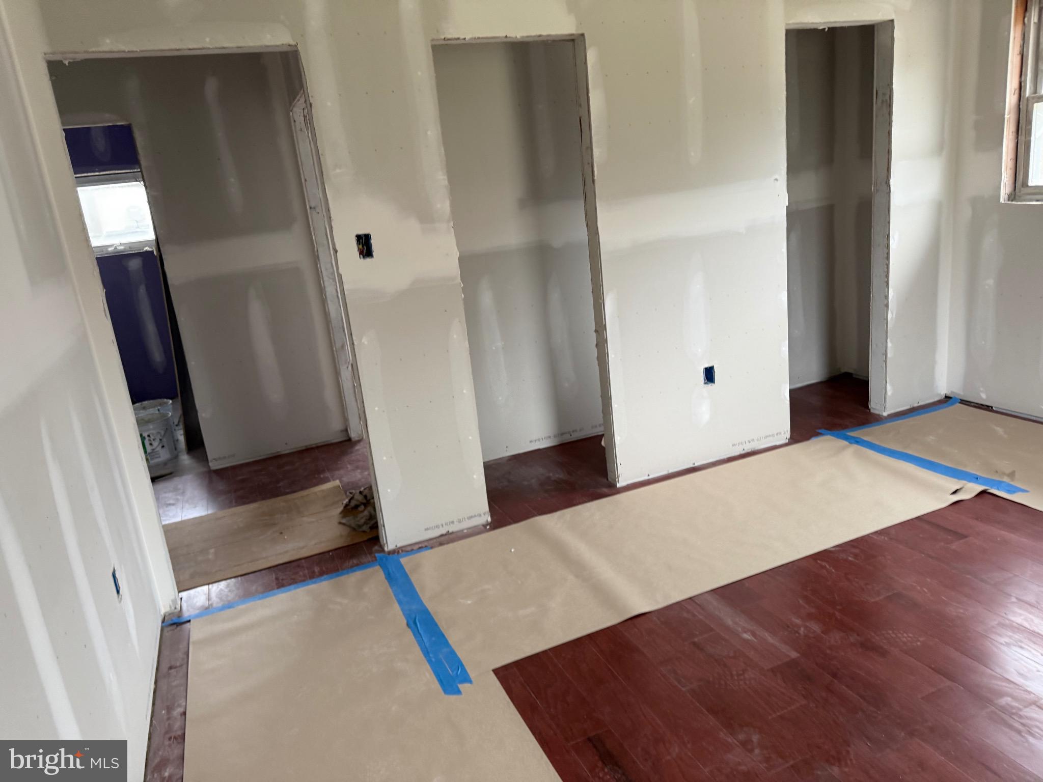 17 Ridley Drive Wallingford, PA 19086 - Photo 2 of 13 a view of an empty room