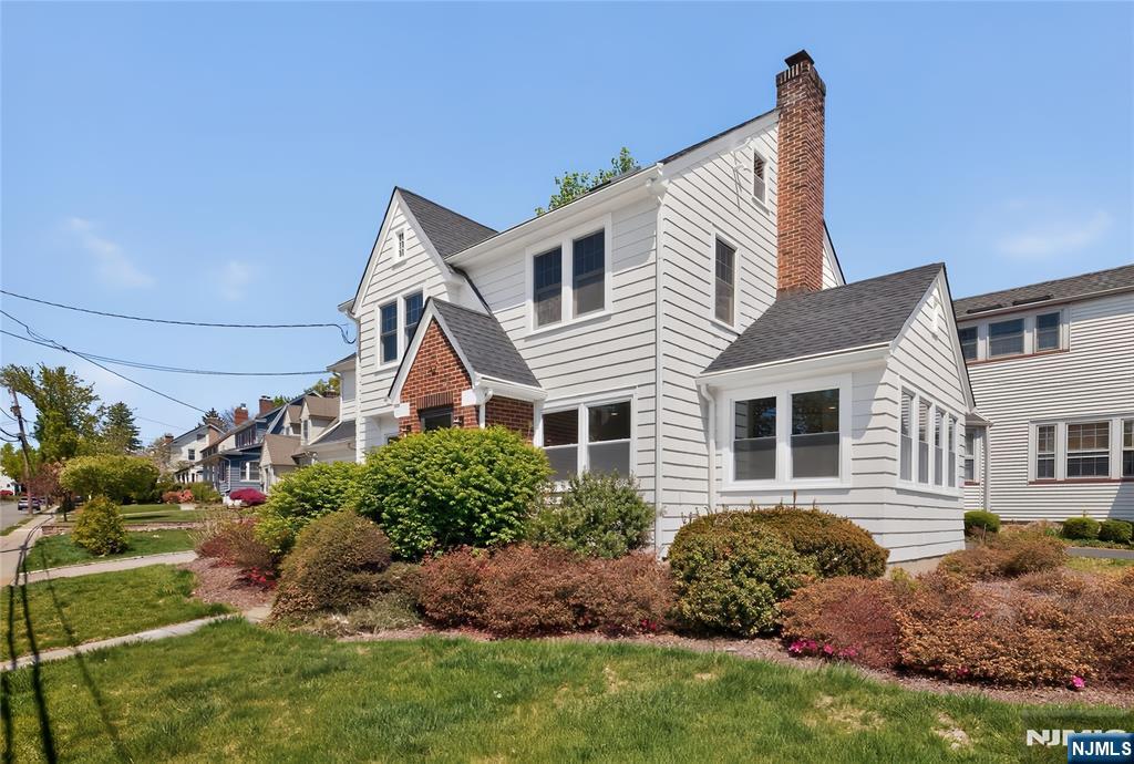909 Ridgewood Road Millburn, NJ 07041 - Photo 24 of 29