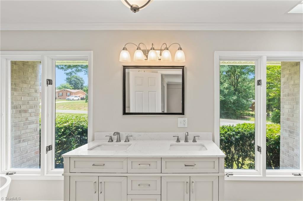 5902 Siler Road Greensboro, NC 27406 - Photo 18 of 49 Primary bathroom