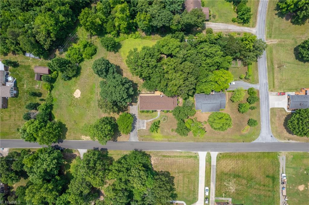 5902 Siler Road Greensboro, NC 27406 - Photo 42 of 49 Great neighborhood with no HOA fees!