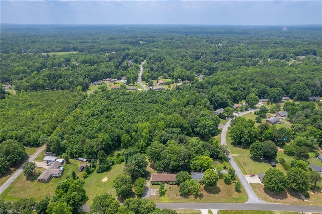 5902 Siler Road Greensboro, NC 27406 - Photo 47 of 49 Very quiet neighborhood!