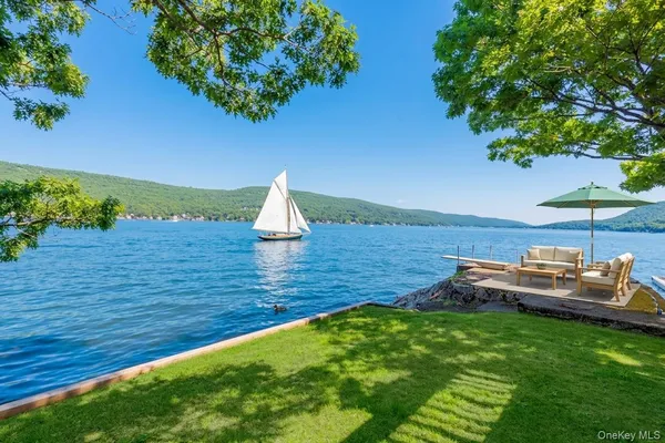 $3,000,000 | 46 West Cove Road, Greenwood Lake, NY 10925