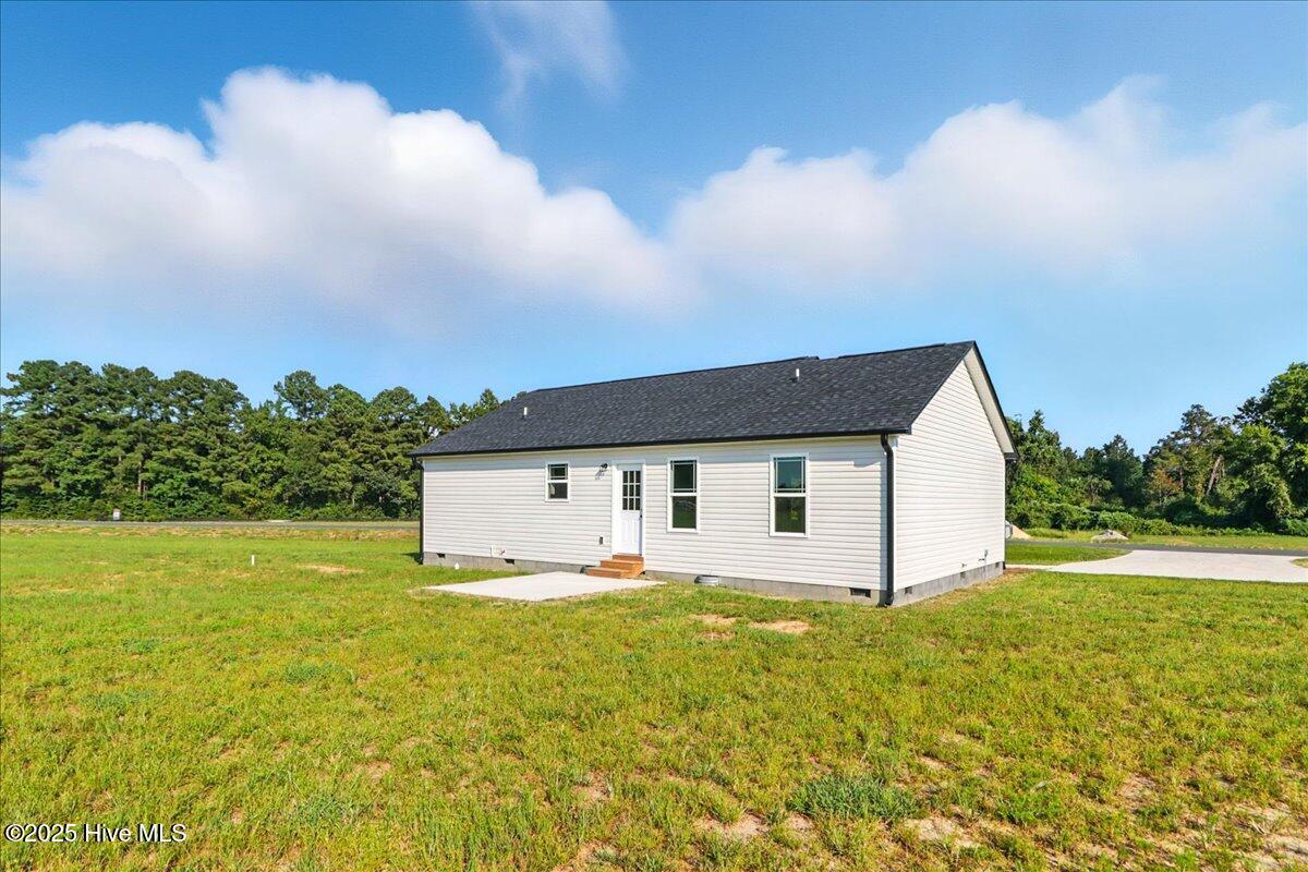 73 Grace Pond Avenue Benson, NC 27504 - Photo 27 of 28 06-73 Grace Pond Ave-6