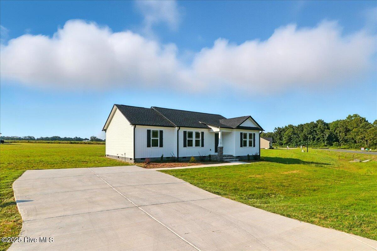 73 Grace Pond Avenue Benson, NC 27504 - Photo 5 of 28 03-73 Grace Pond Ave-3