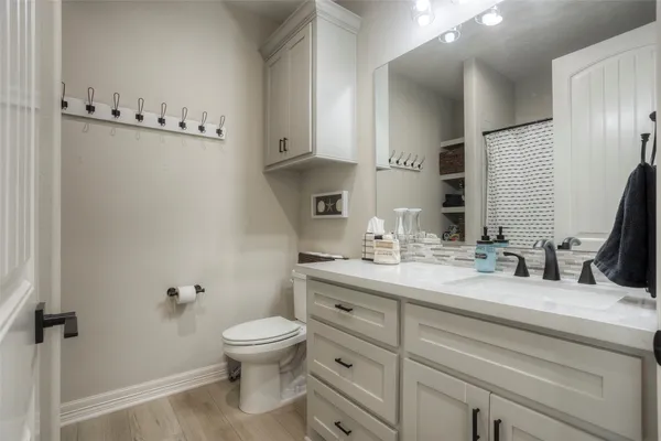 $260,000 | 16 Westwood Drive West, Trinity, TX 75862