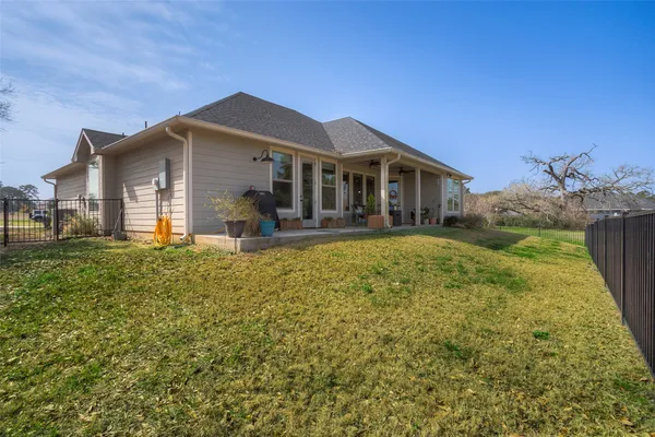 $260,000 | 16 Westwood Drive West, Trinity, TX 75862
