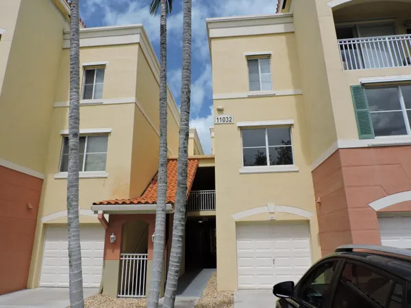 $2,000 | 11032 Legacy Drive, Unit 203, Palm Beach Gardens, FL 33410