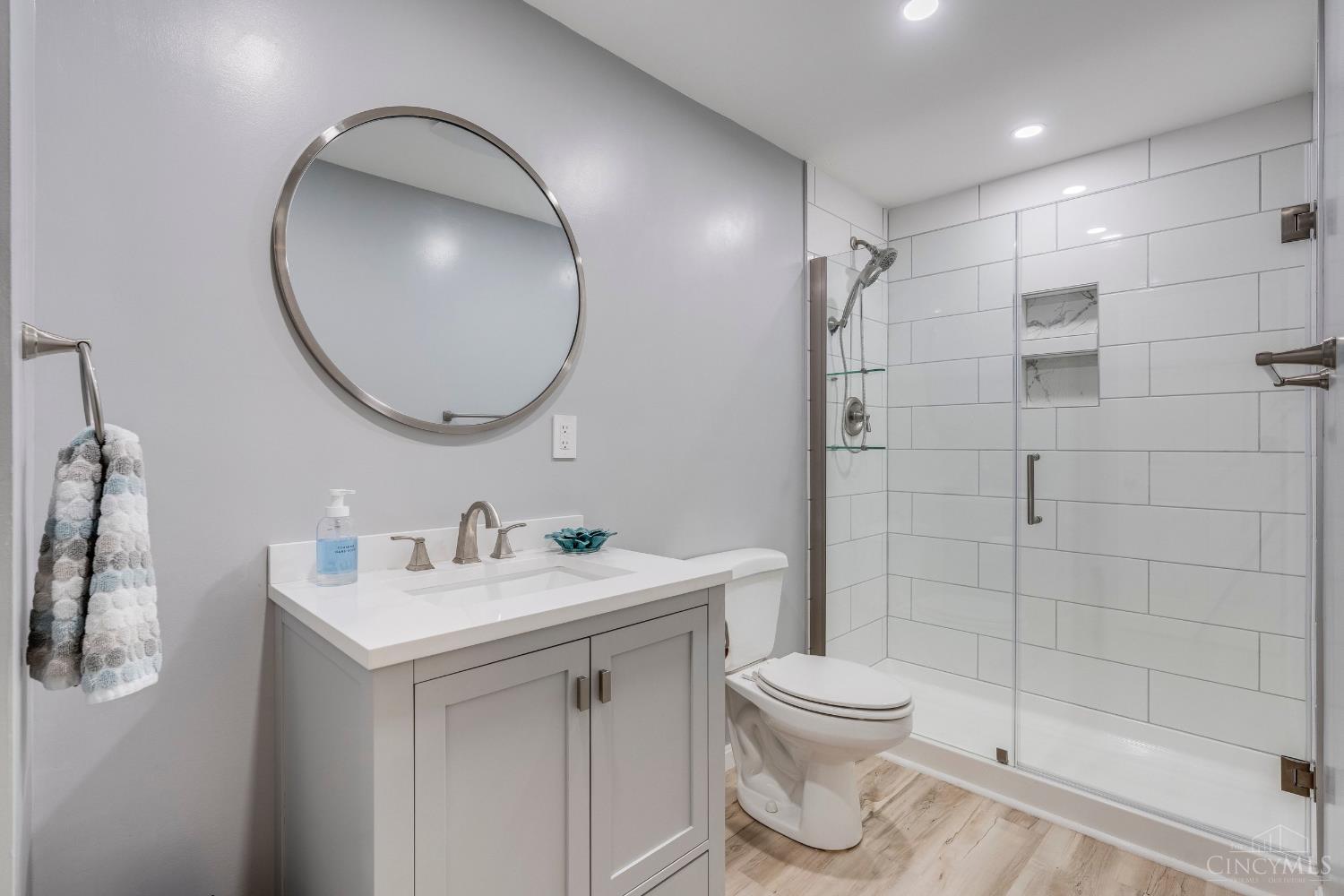 5038 Midfield Road Cincinnati, OH 45244 - Photo 44 of 55