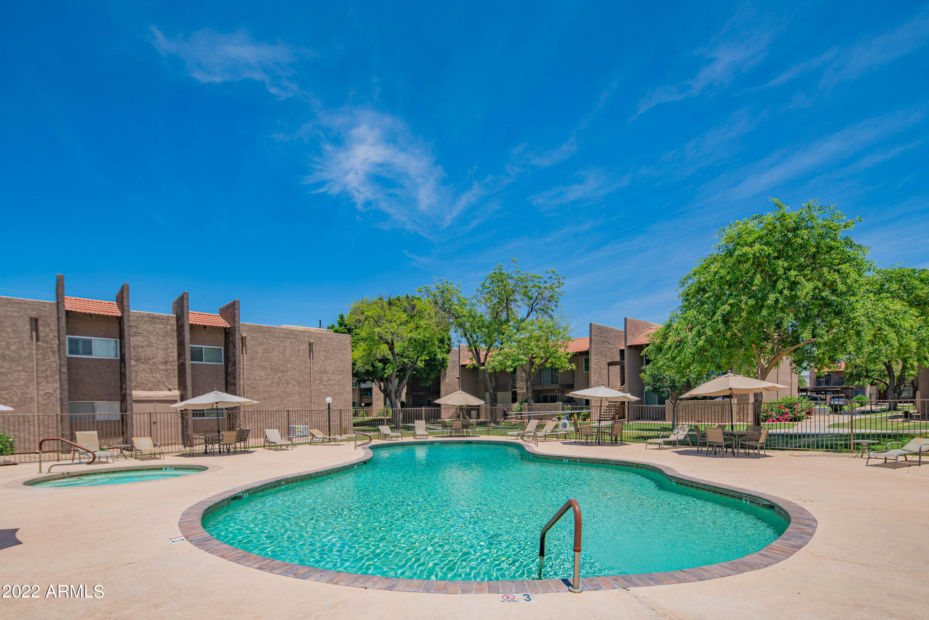 5525 East Thomas Road, Unit M7 Phoenix, AZ 85018 - Photo 23 of 27 m7-44