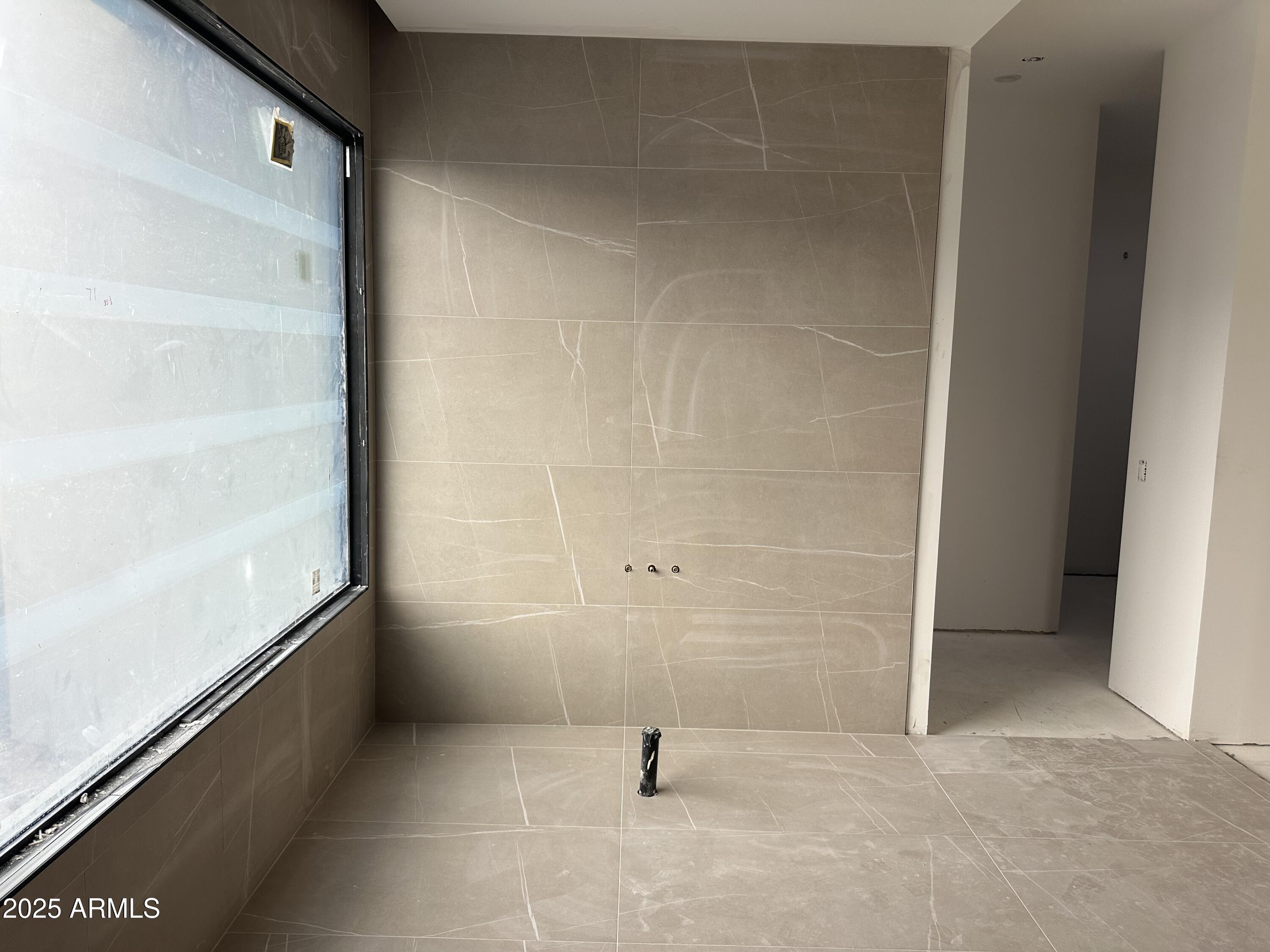 10023 East Filaree Lane Scottsdale, AZ 85262 - Photo 8 of 41 a view of an empty room