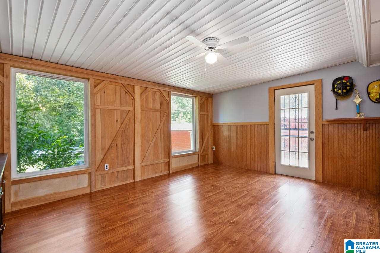 34 Dunwar Drive Calera, AL 35040 - Photo 4 of 37