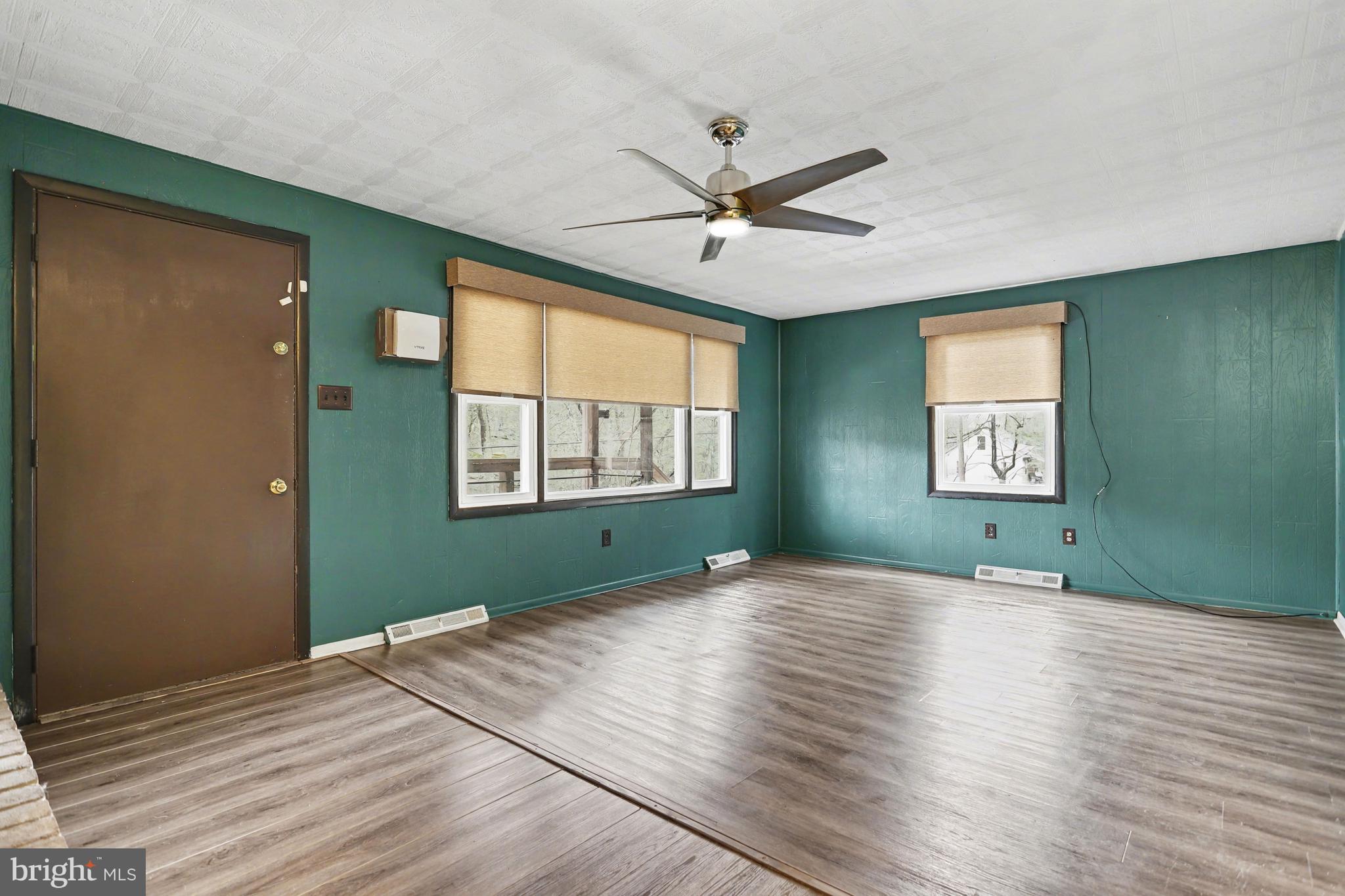 1305 Bremer Road Dover, PA 17315 - Photo 9 of 33 Upper level