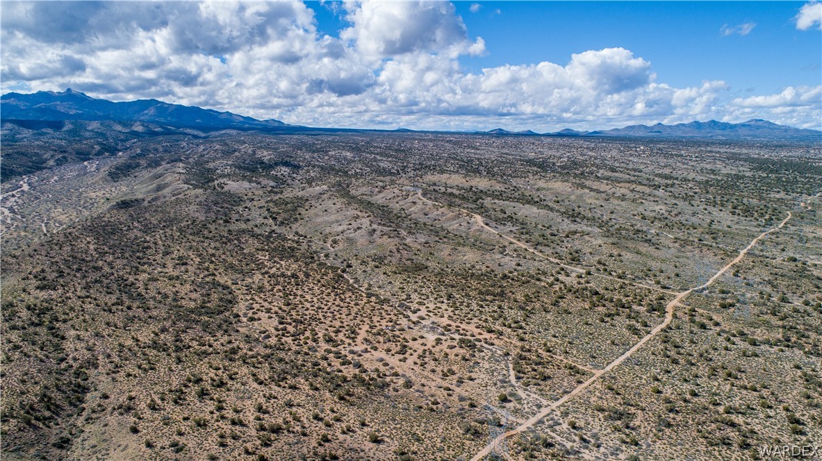 4373 South Colin Road Kingman, AZ 86401 - Photo 14 of 27 Gallery Image 14