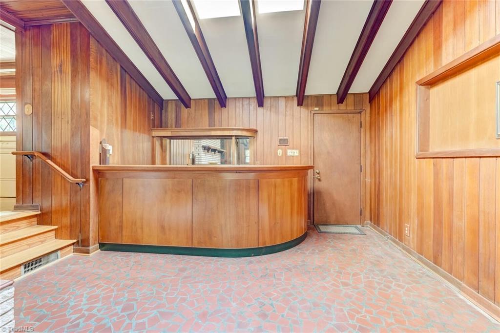 4009 Groometown Road Greensboro, NC 27407 - Photo 12 of 35