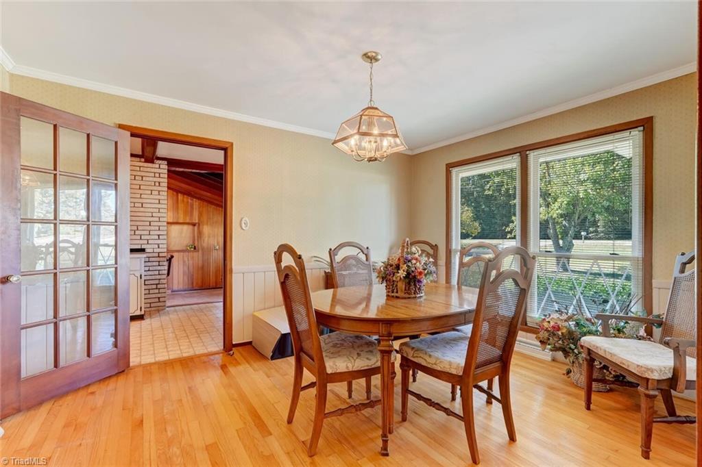 4009 Groometown Road Greensboro, NC 27407 - Photo 7 of 35