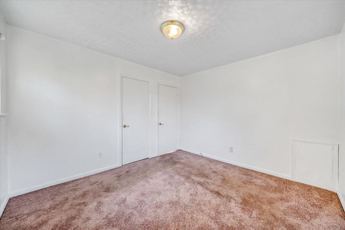 725 Ramada Road Vinton, VA 24179 - Photo 24 of 38 a view of room