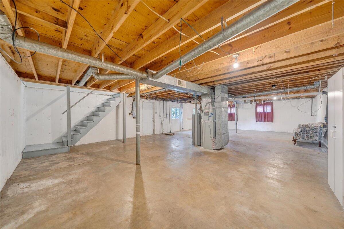 725 Ramada Road Vinton, VA 24179 - Photo 28 of 38 a view of a room with wooden walls
