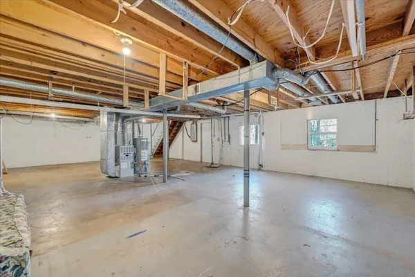 $254,950 | 725 Ramada Road, Vinton, VA 24179