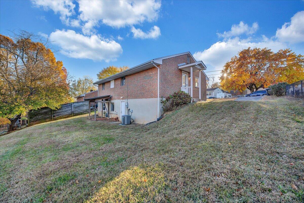 725 Ramada Road Vinton, VA 24179 - Photo 38 of 38 a view of a house with a backyard