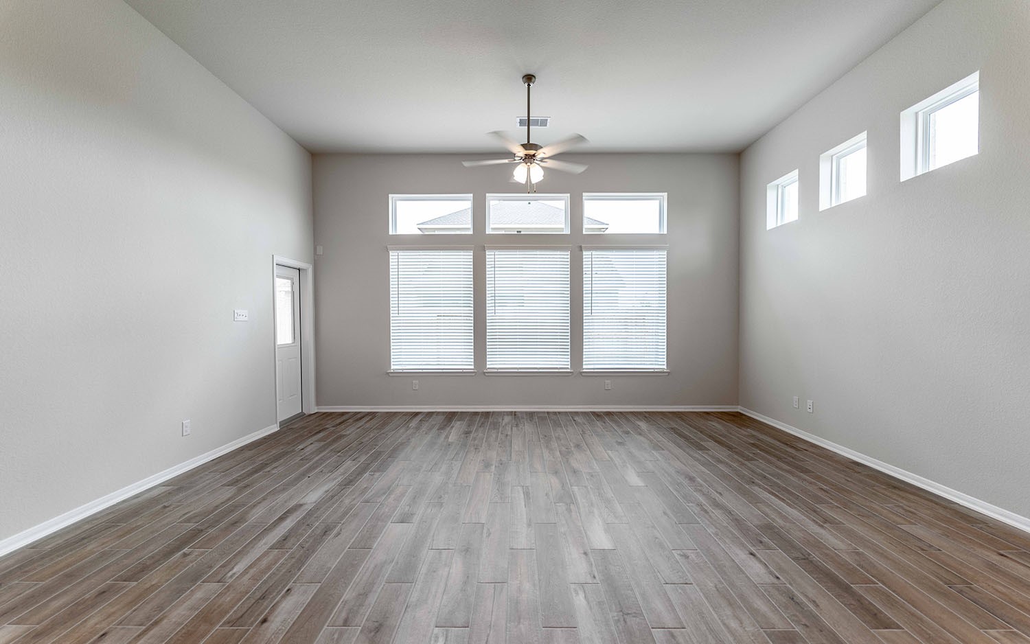 2706 Obsidian Drive Rosharon, TX 77583 - Photo 8 of 22