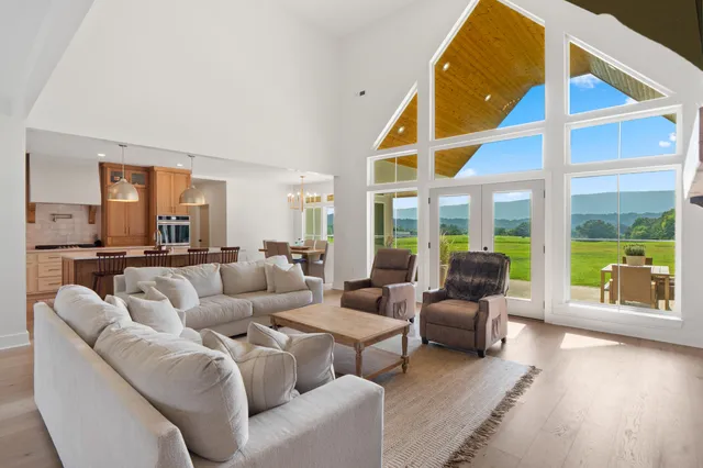 $650,000 | 240 Old Mill Road, Whitwell, TN 37397